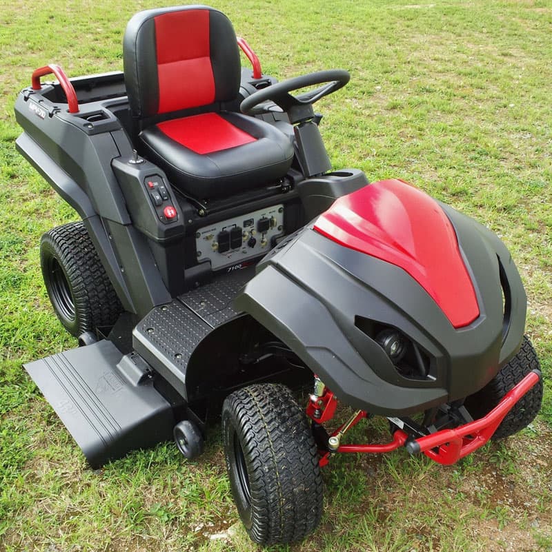Raven MPV-710 Multi-Purpose Yard Vehicle